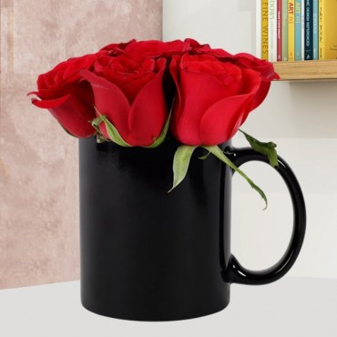 Black Mug With 7 Red Roses 